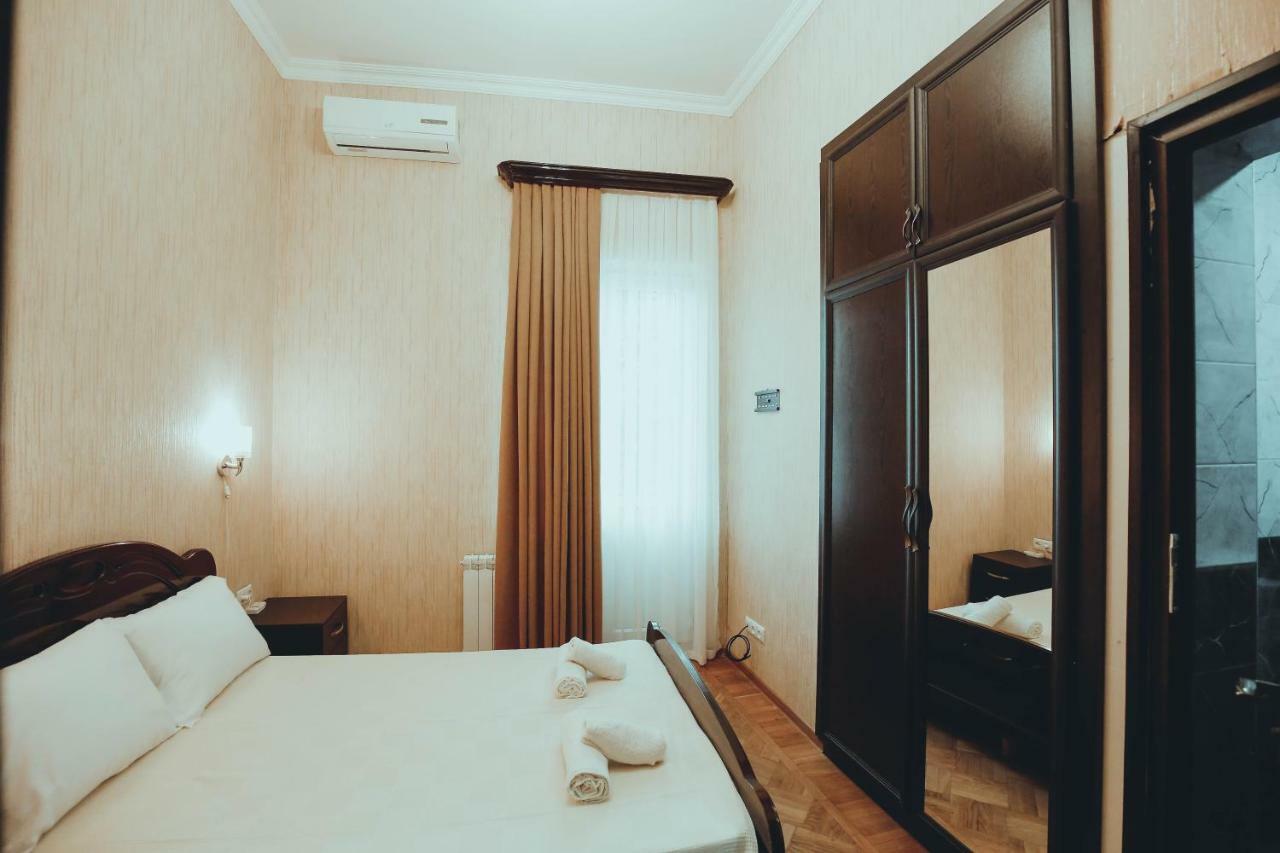 Anseza Hotel Kutaisi Exterior foto